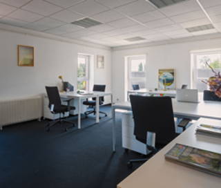 Bureau privé 45 m² 8 postes Location bureau Allée de la Laiterie Villeneuve-d'Ascq 59493 - photo 1